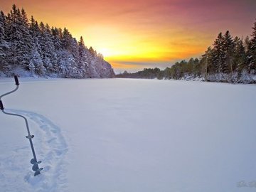 На Ладоге объяснилось загадочное исчезновение рыбаков